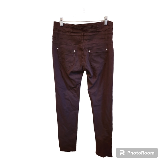 NWOT High-waisted Booty Lifting Jeans - Picture 3 of 9